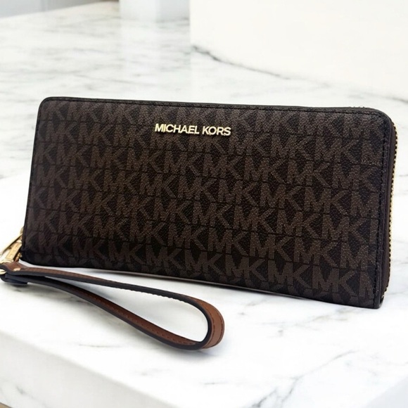 Michael Kors Large Continental Wallet Wristlet Brown Signature - Picture 2 of 8